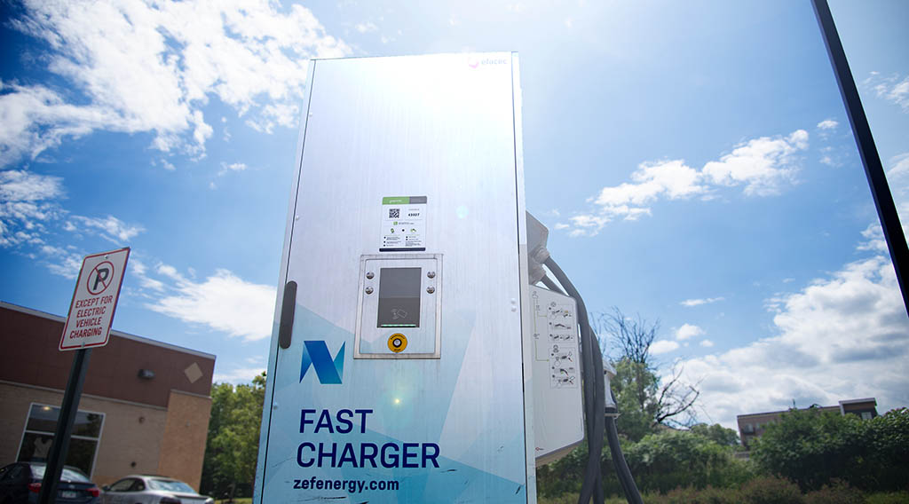 Analysis How Demand Charges Impact Electric Vehicle Fast Charging